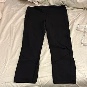 Black lululemon leggings